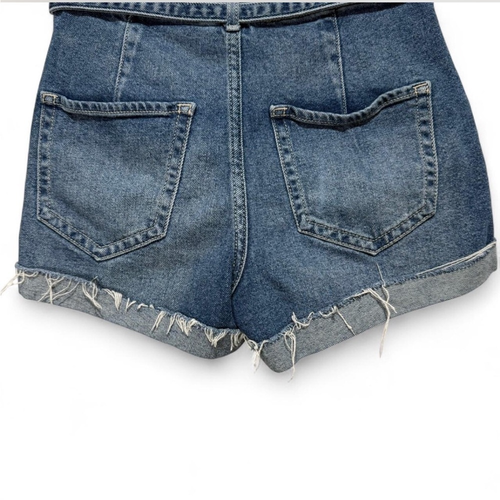Hollister Ultra High-Rise Mom Shorts Paperbag Tie Waist Denim Jean Size 1 W25 - Picture 6 of 8